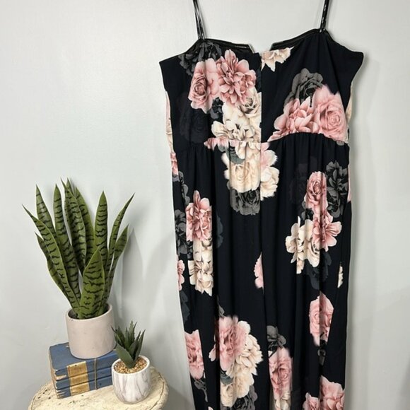 City Chic Navy French Floral Strapless Jumpsuit Size 24 NWT - Picture 8 of 15